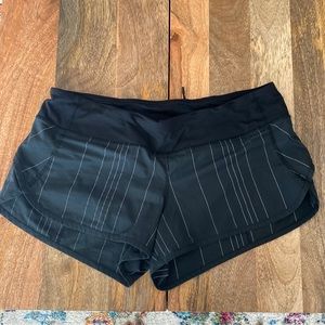 Lululemon Black reflective speed short